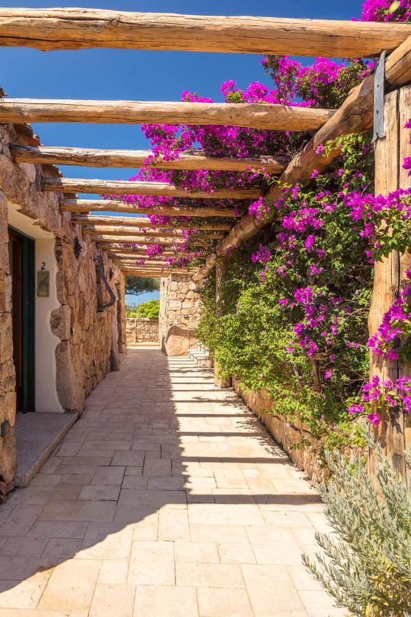 Albero Capovolto Bed & Breakfast Golfo Aranci Exterior photo