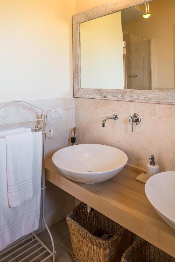 Albero Capovolto Bed & Breakfast Golfo Aranci Exterior photo