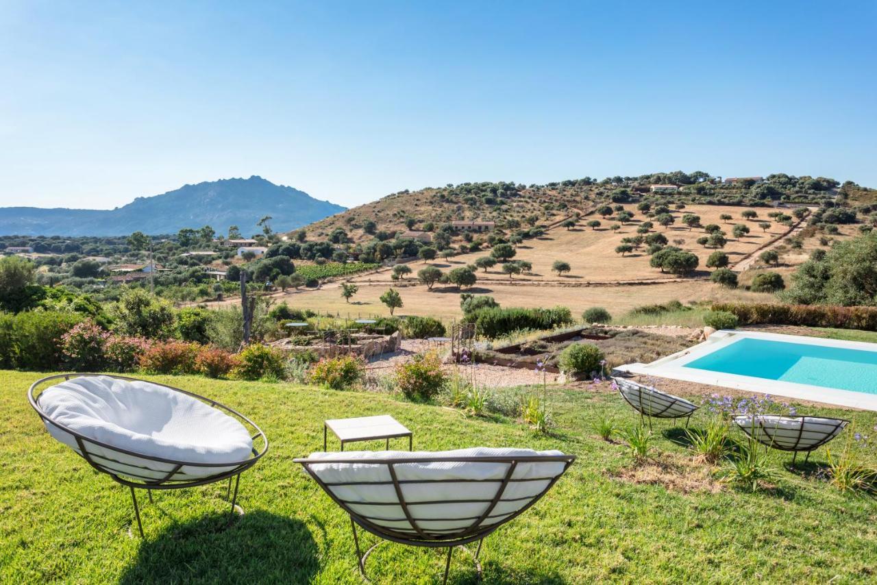 Albero Capovolto Bed & Breakfast Golfo Aranci Exterior photo